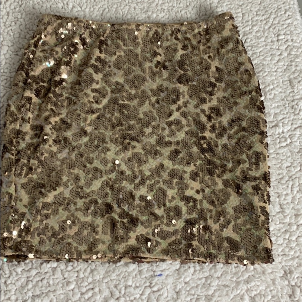 Lily white sequined bandage skirt xs